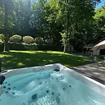 Le Colibri Jacuzzi Domek alpejski *